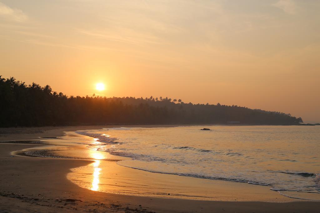 Chera Rocks Beach House Hotel Thottada Camera foto